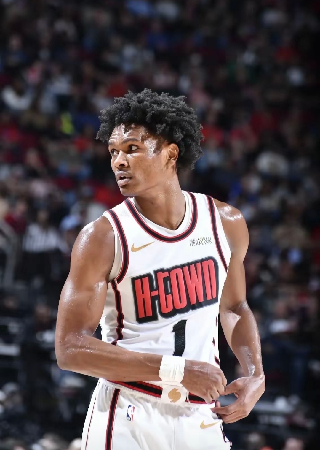 开云体育- 休斯敦火箭发布备战花絮，国际比赛日遗憾出局，荷甲任务艰巨，赛程密集仍需轮换