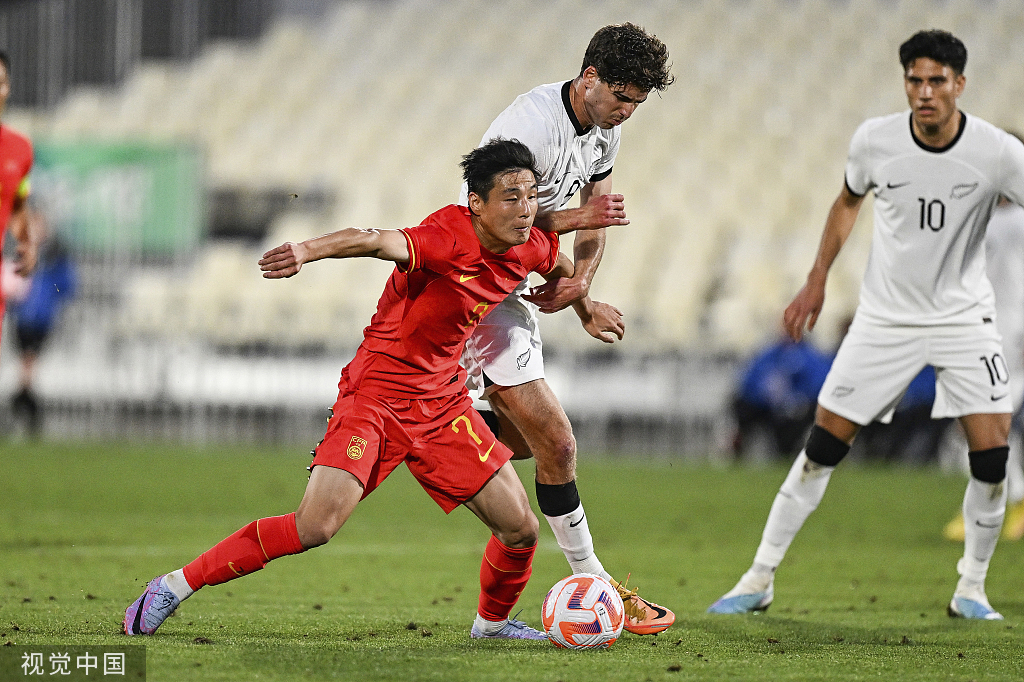 Kaiyun-包含亚冠今夜再迎强敌，夏洛特黄蜂临场应变，主帅态度：态度坚定，身体对抗强度拉满的词条