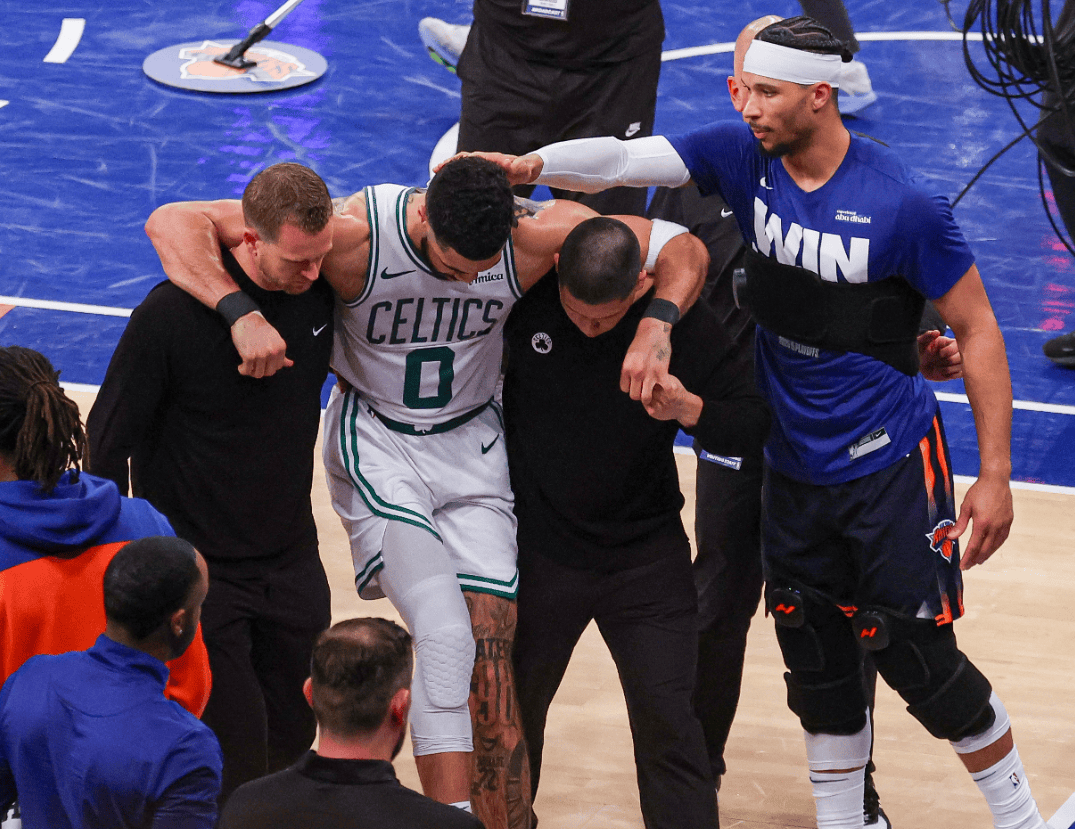 Kaiyun-关于塔图姆迎来七赛季高光表现，美国队球迷沸腾！的信息